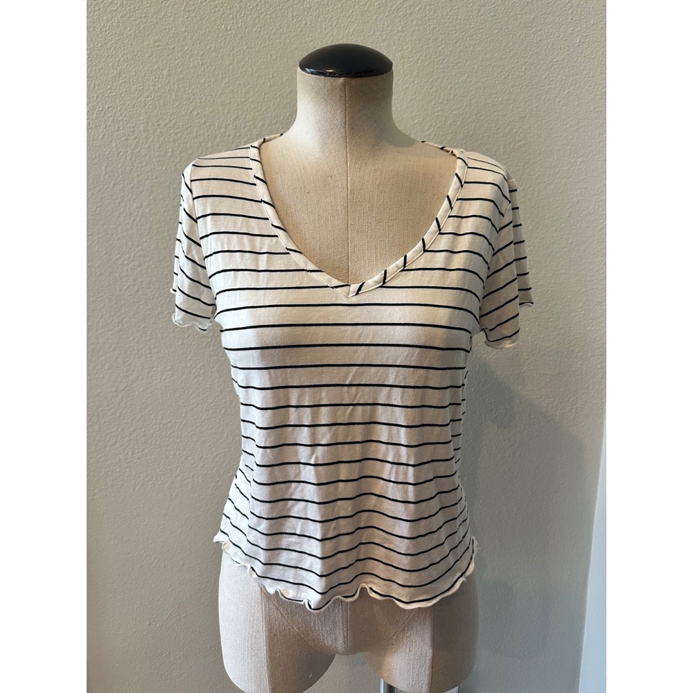Olivia Rae Womens L White Black Striped V Neck T Shirt Lettuce Hem NWT